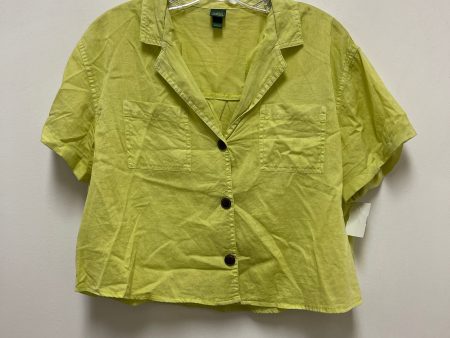 Top Short Sleeve By Wild Fable In Yellow, Size: L For Discount