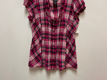 Top Short Sleeve By Torrid In Pink, Size: 2x on Sale