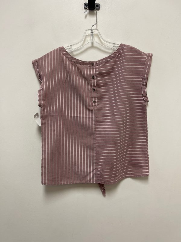 Top Short Sleeve By Maurices In Purple, Size: S Online