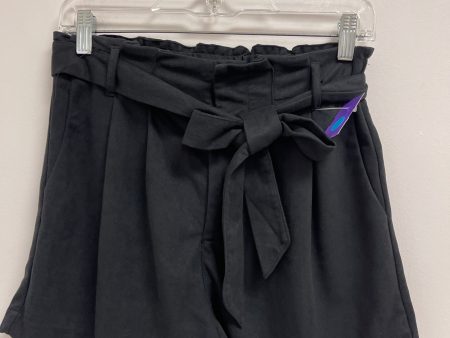 Black Shorts She + Sky, Size M Online now