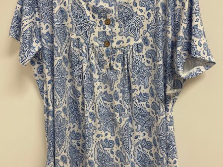 Blue & White Top Short Sleeve Clothes Mentor, Size 2x Sale